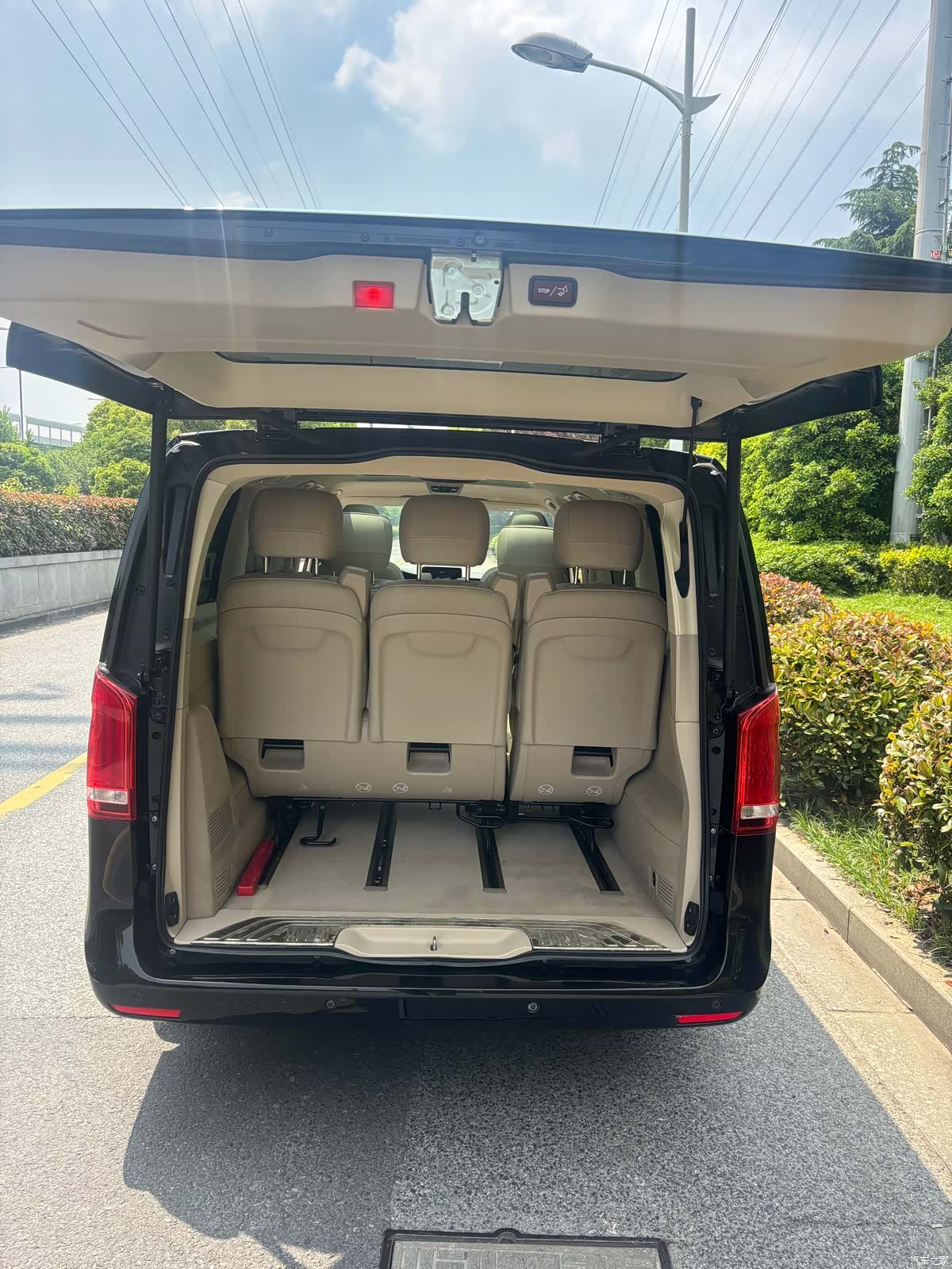 Mercedes-Benz V-Class, 2018 15