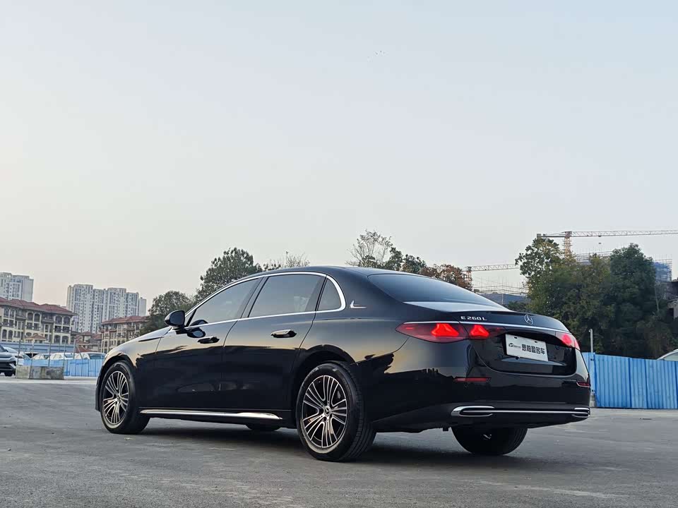 Mercedes-Benz E-class