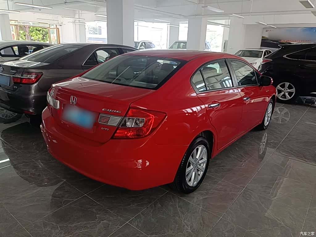 Honda Civic, 2014 7