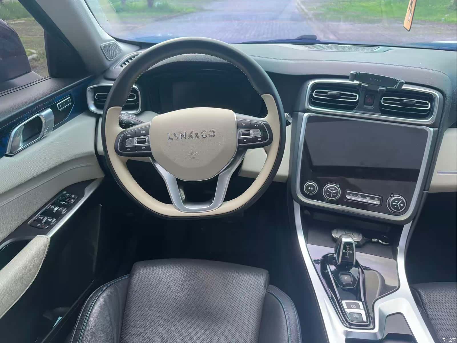 Lynk & Co 01, 2019 7
