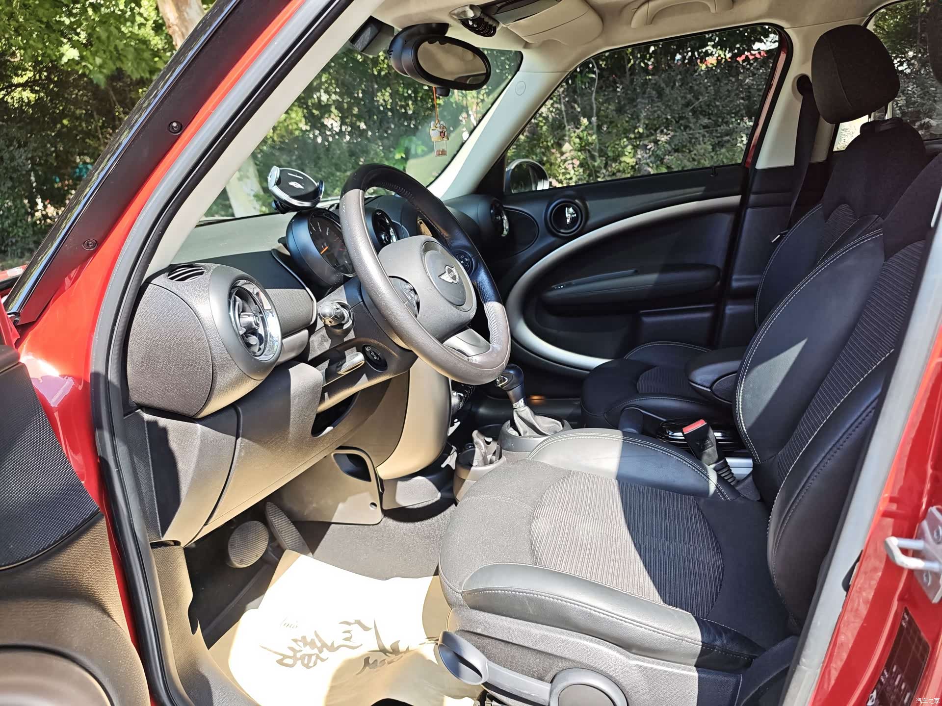 Mini Countryman, 2015 17