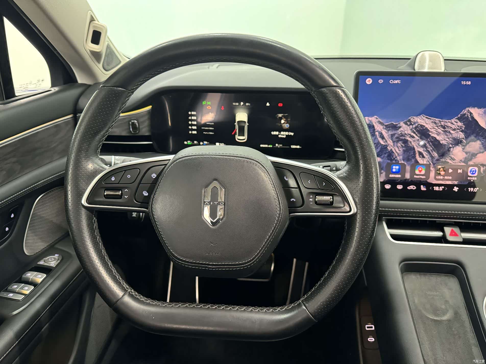 AITO M5, 2022 9