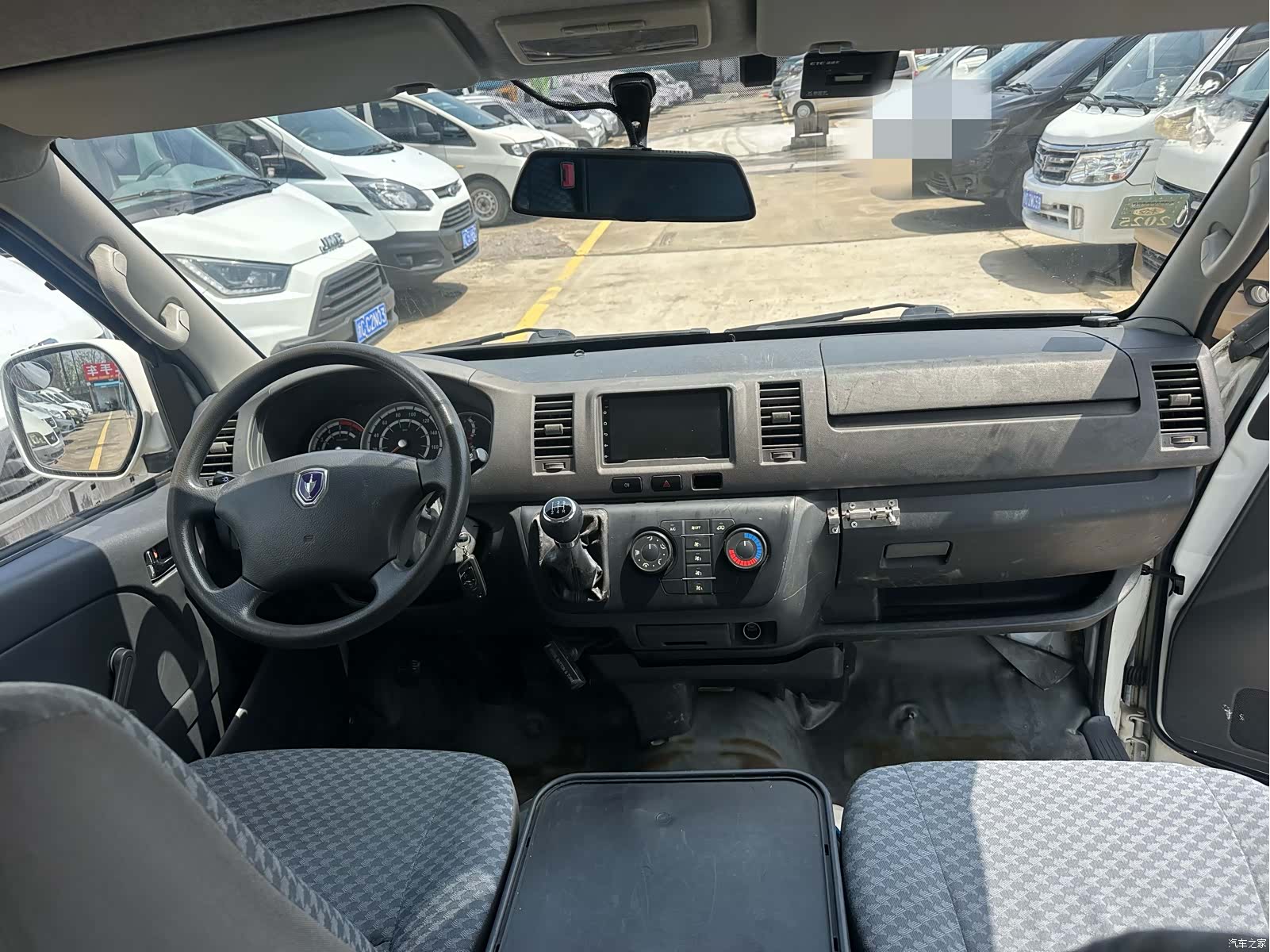 HuaChenLeiNuo HiAce, 2017 10