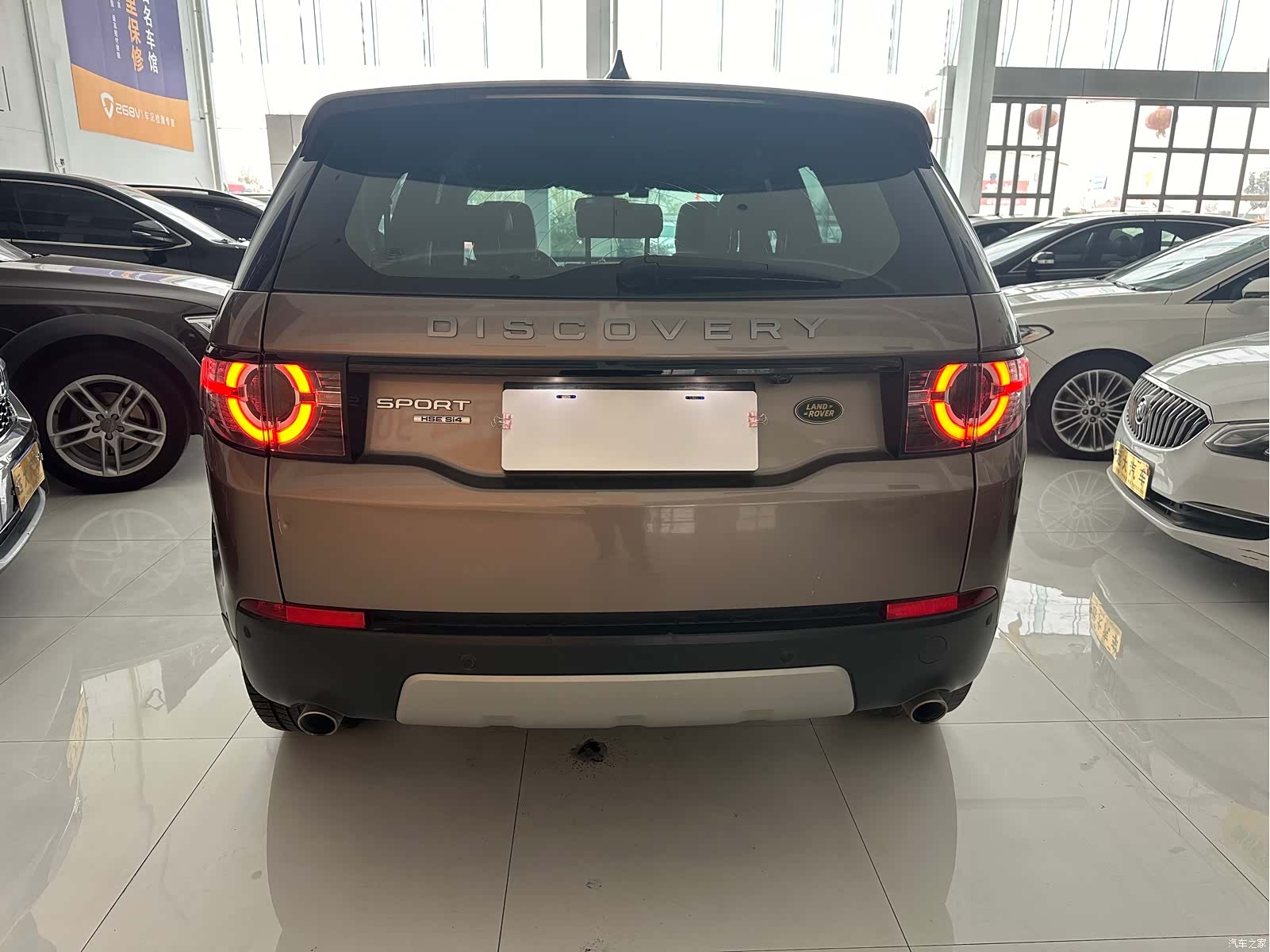 Land Rover Discovery, 2017 все фото