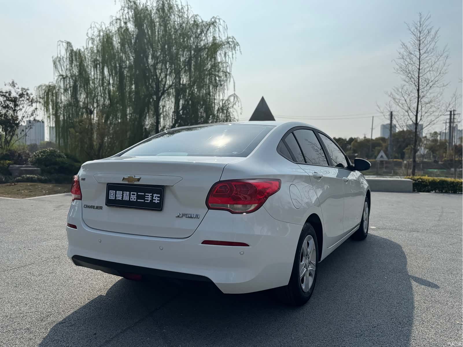 Chevrolet 320, 2019 все фото