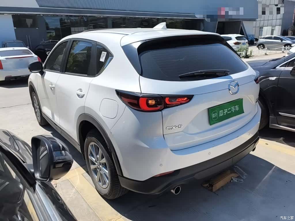 Mazda CX-5, 2023 все фото