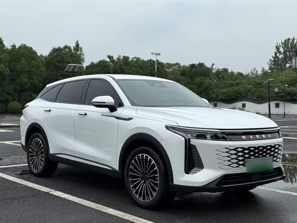 Exeed Yaoguang C-DM Exeed Yaoguang C-DM