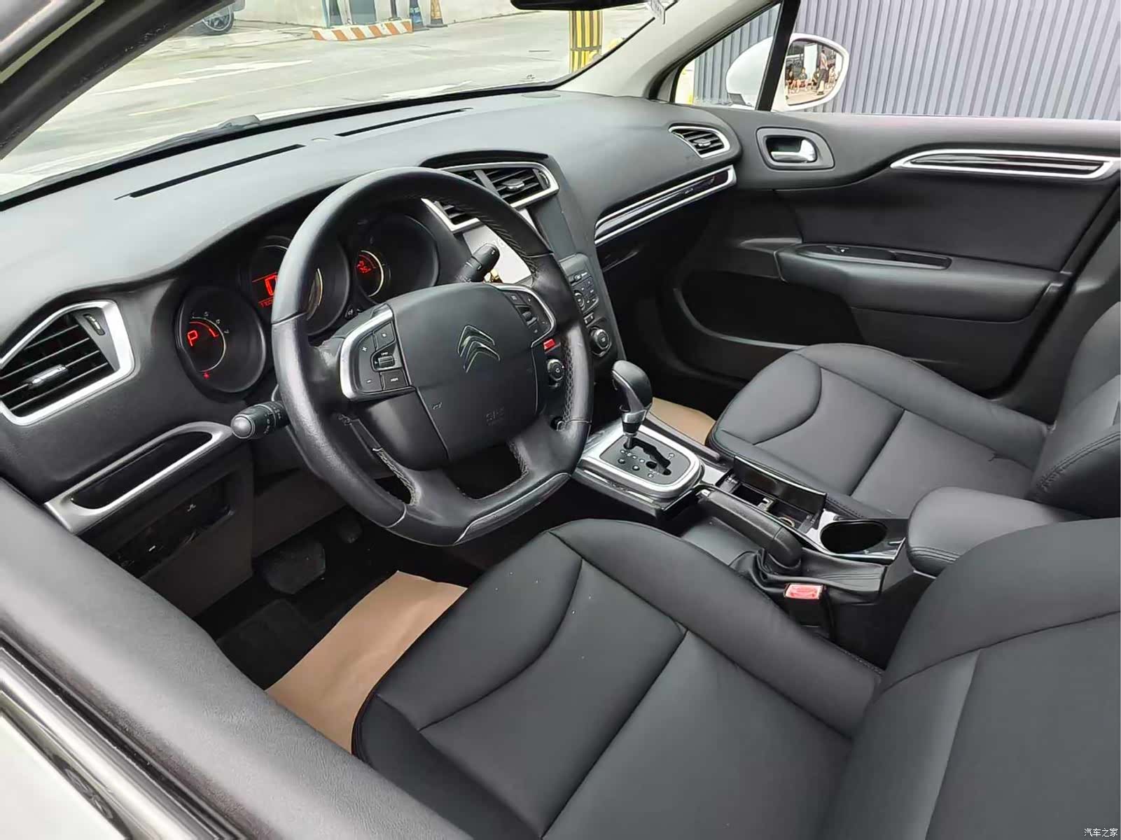 Citroen C4, 2015 9