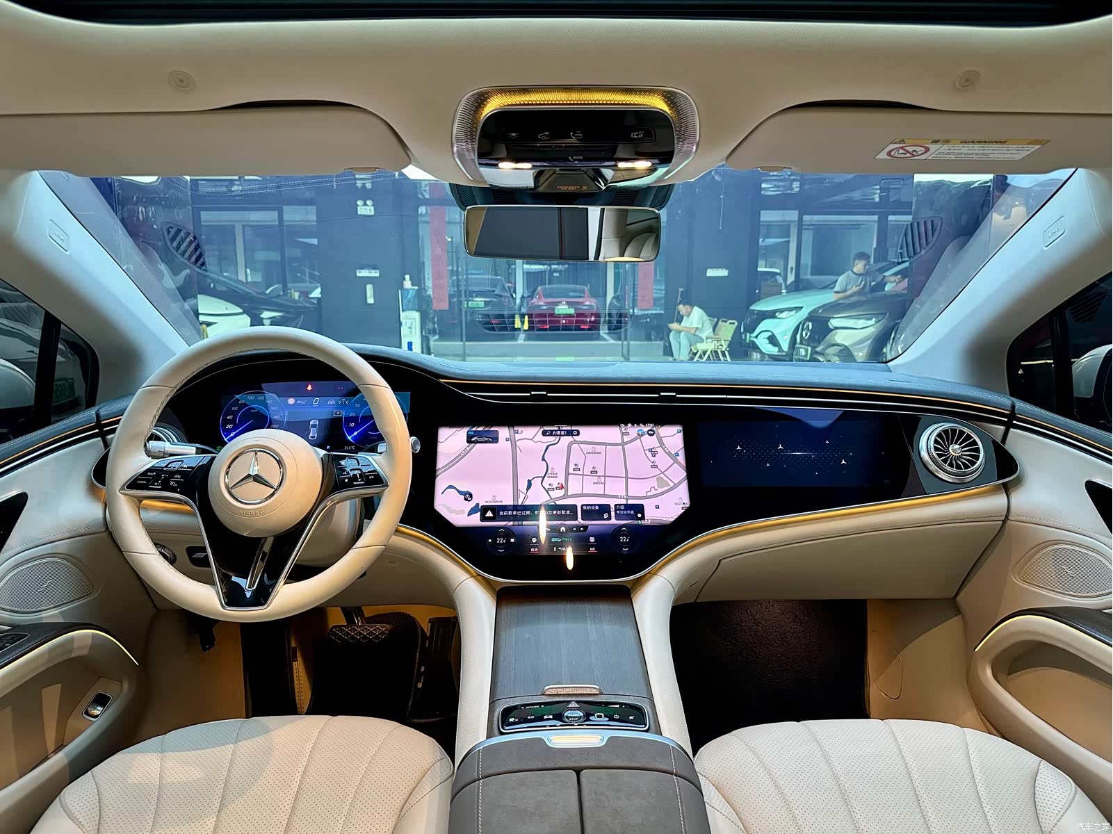 Mercedes-Benz EQS, 2022 13