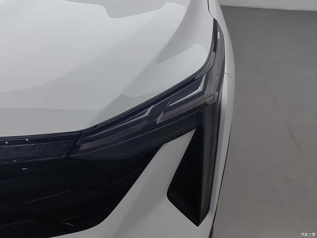 Geely Boyue, 2023 7