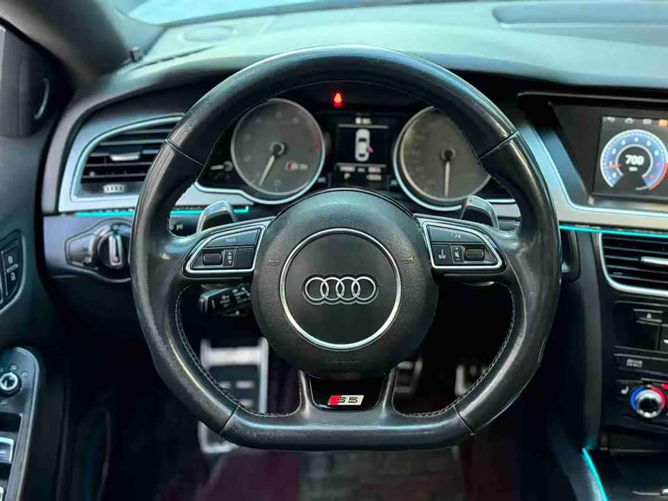 Audi S5