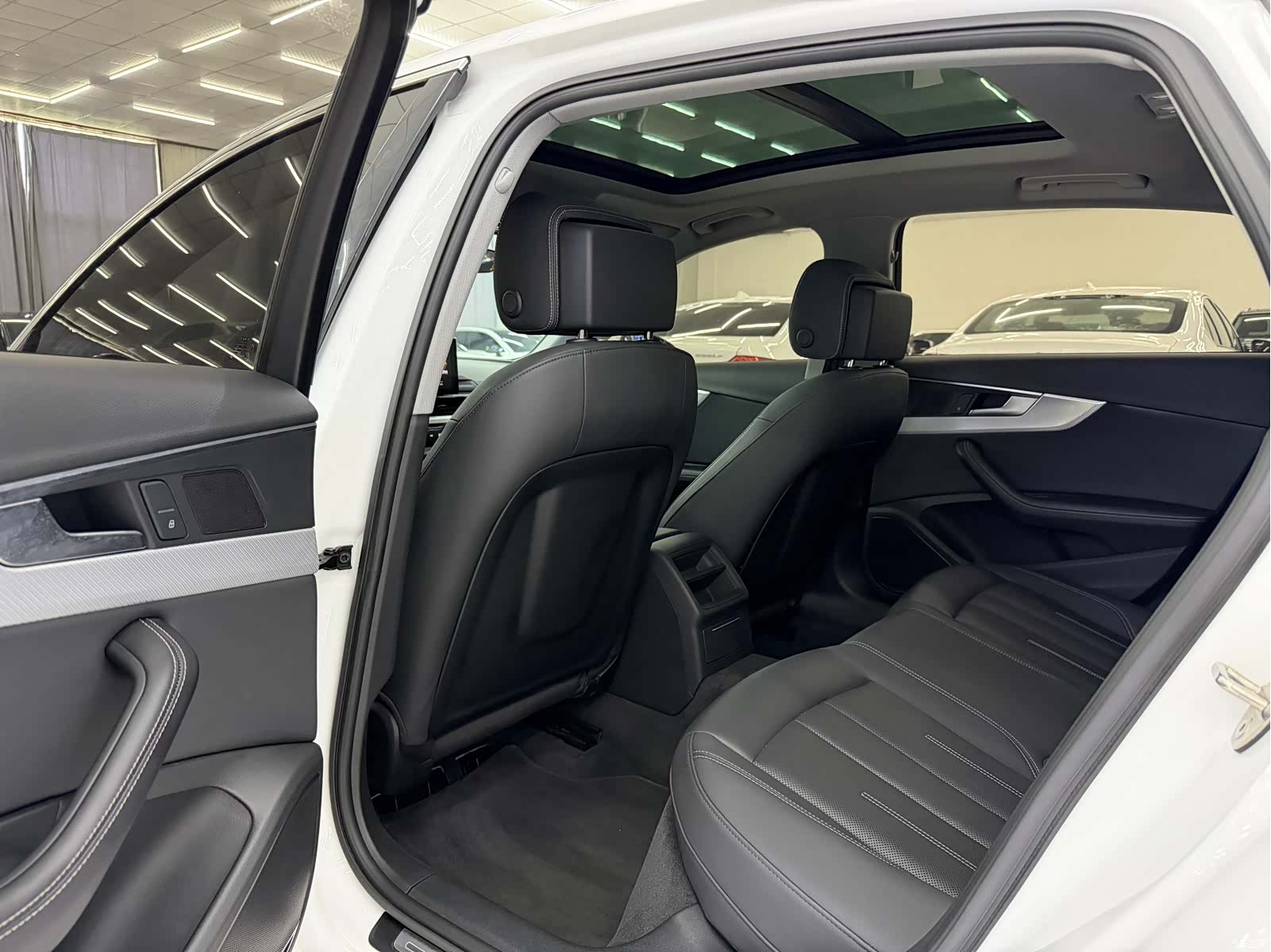 Audi A4L, 2020 6