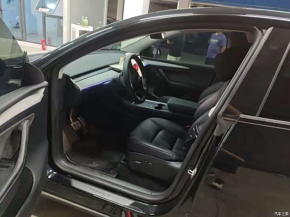 Tesla Model Y, 2024 3