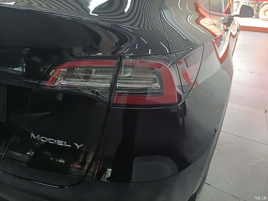 Tesla Model Y, 2022 8