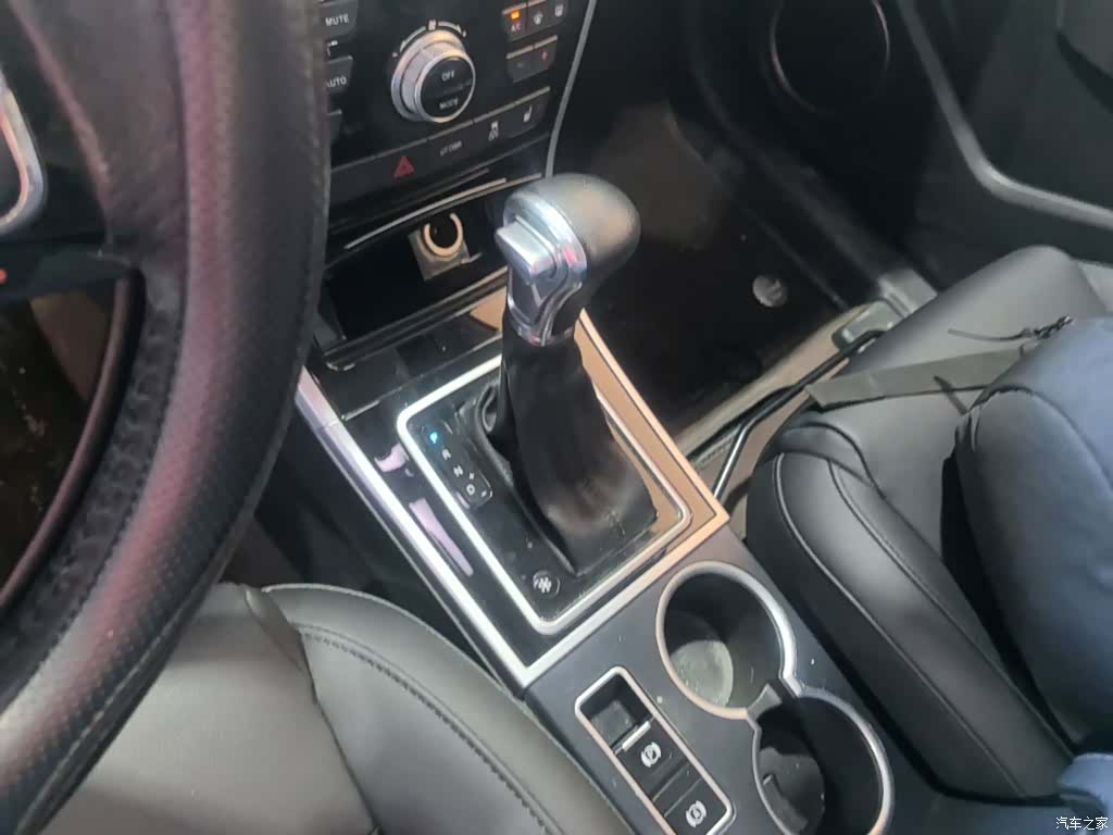Haval H2, 2015 14