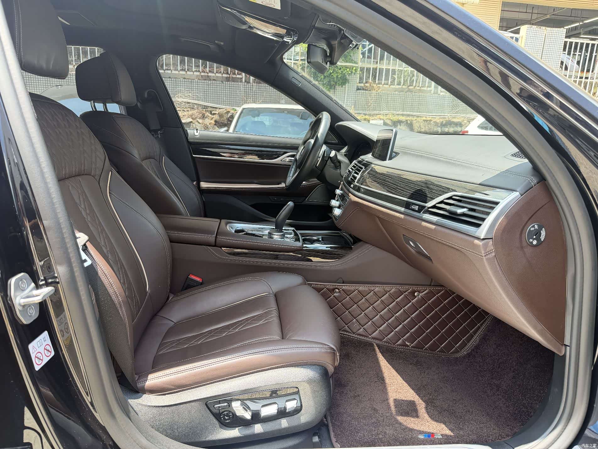 BMW 7 Series, 2019 10