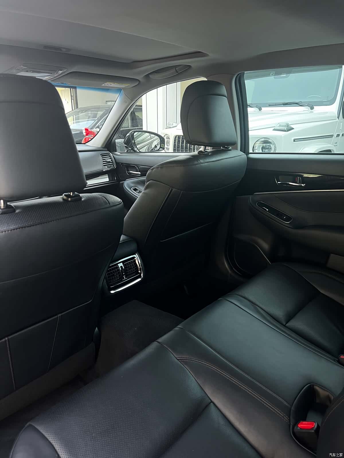 Toyota Crown, 2016 26