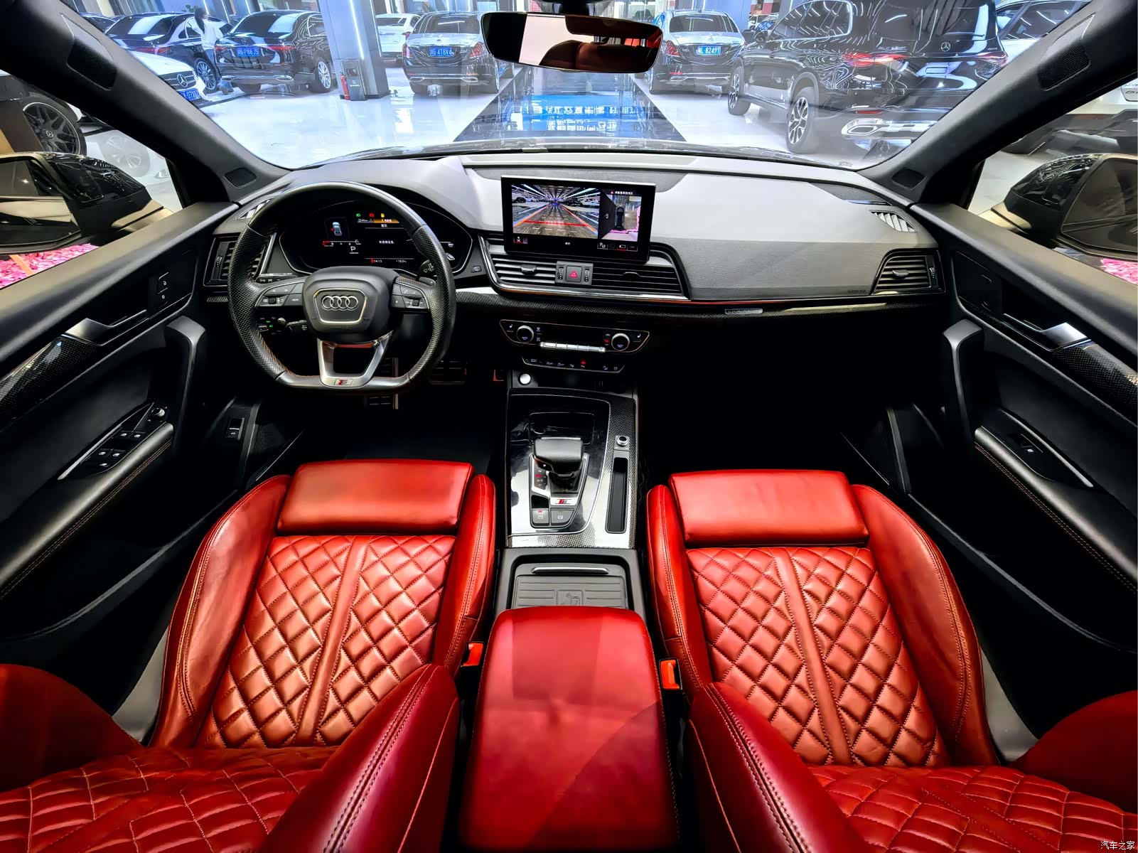 Audi Q5, 2023 6