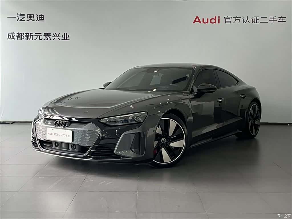 Audi e-tron, 2025 1