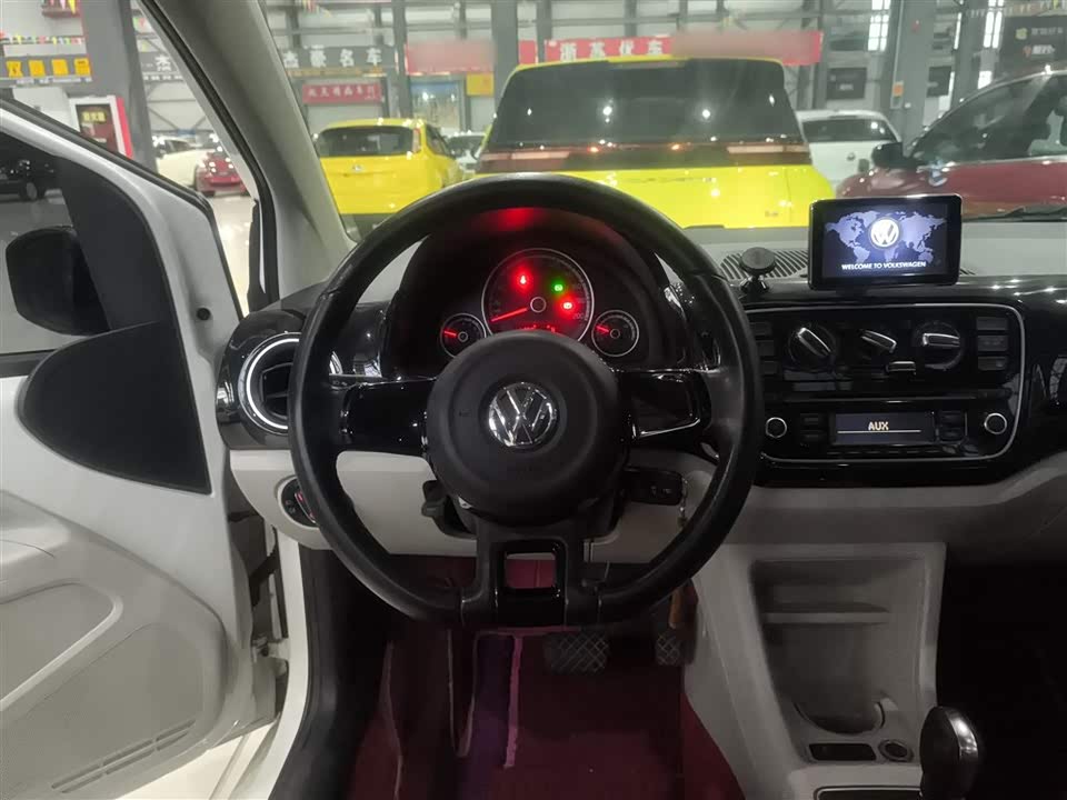 Volkswagen up!