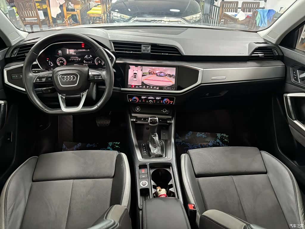 Audi Q3, 2023 10