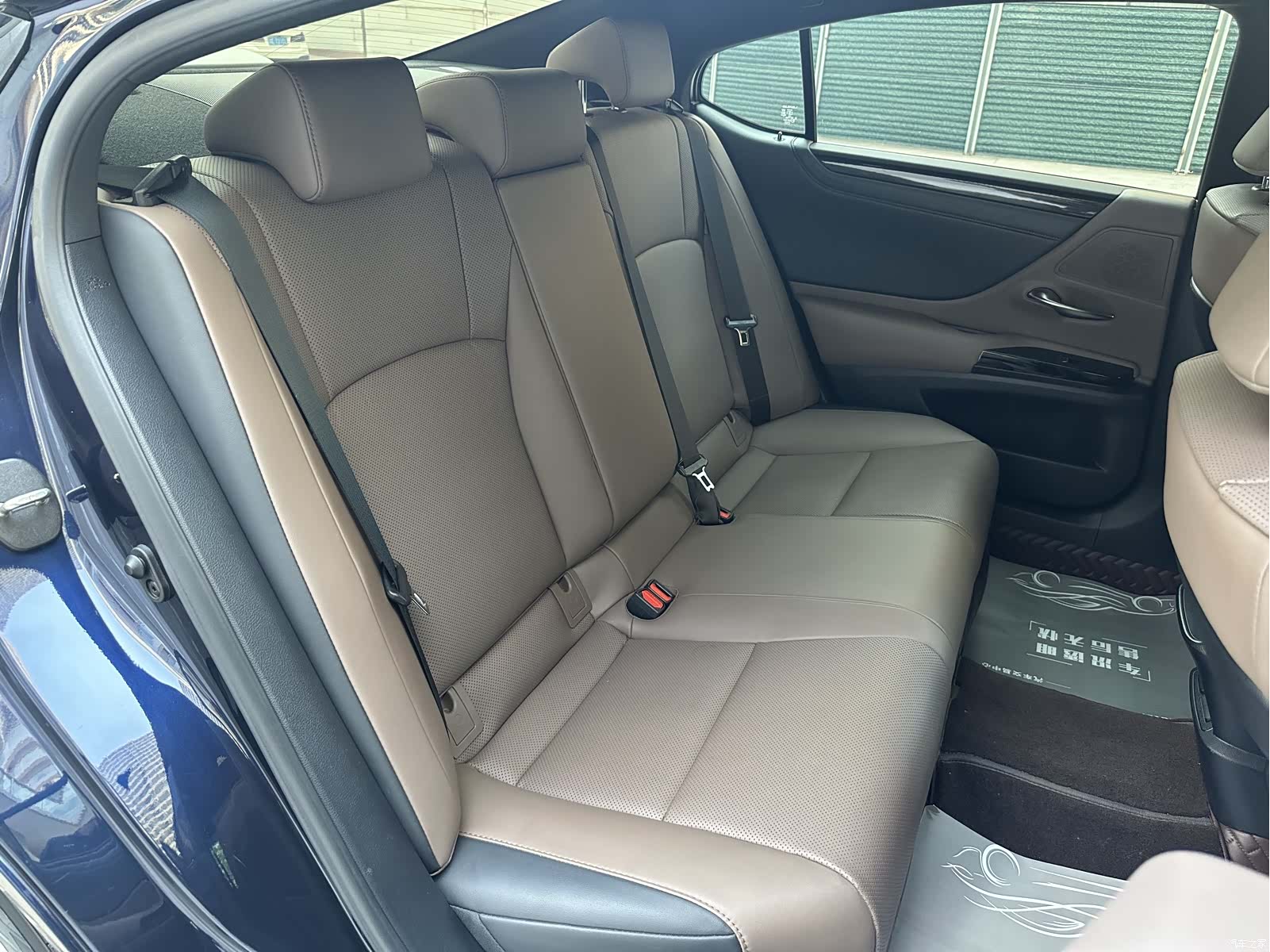 Lexus ES, 2024 13