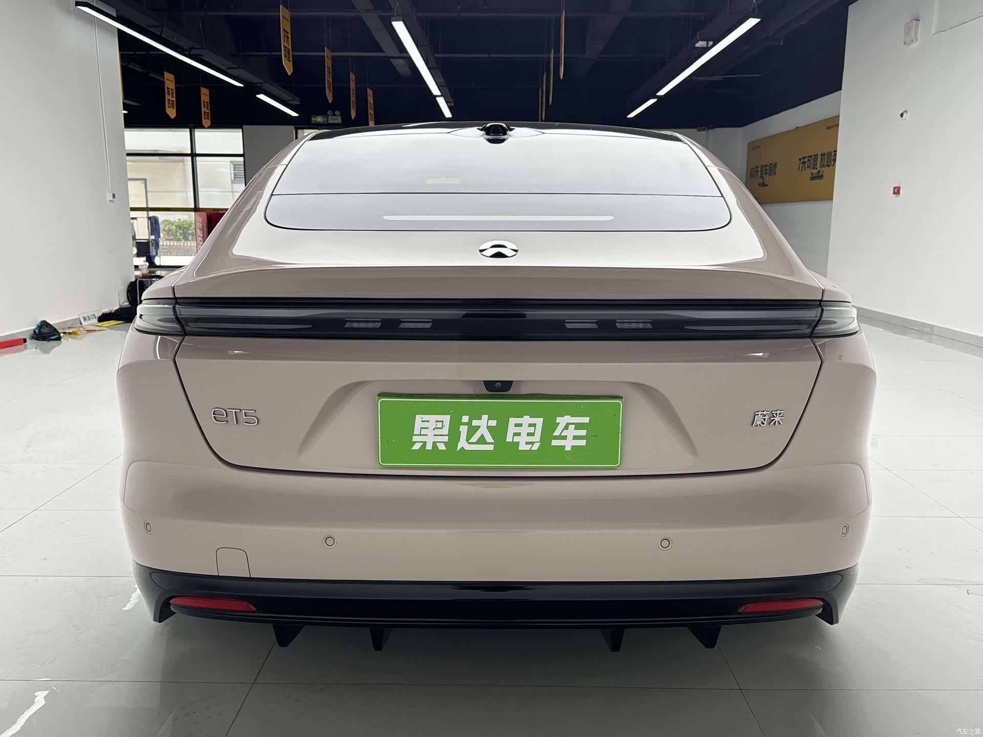 NIO ET5, 2025 7