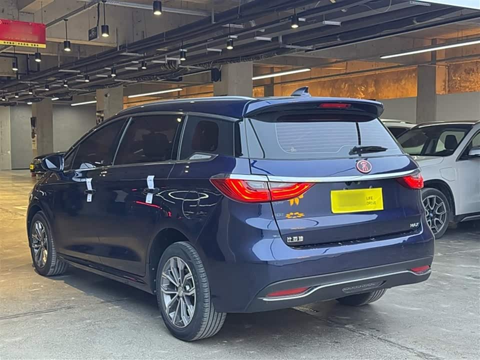BYD Song MAX BYD Song MAX