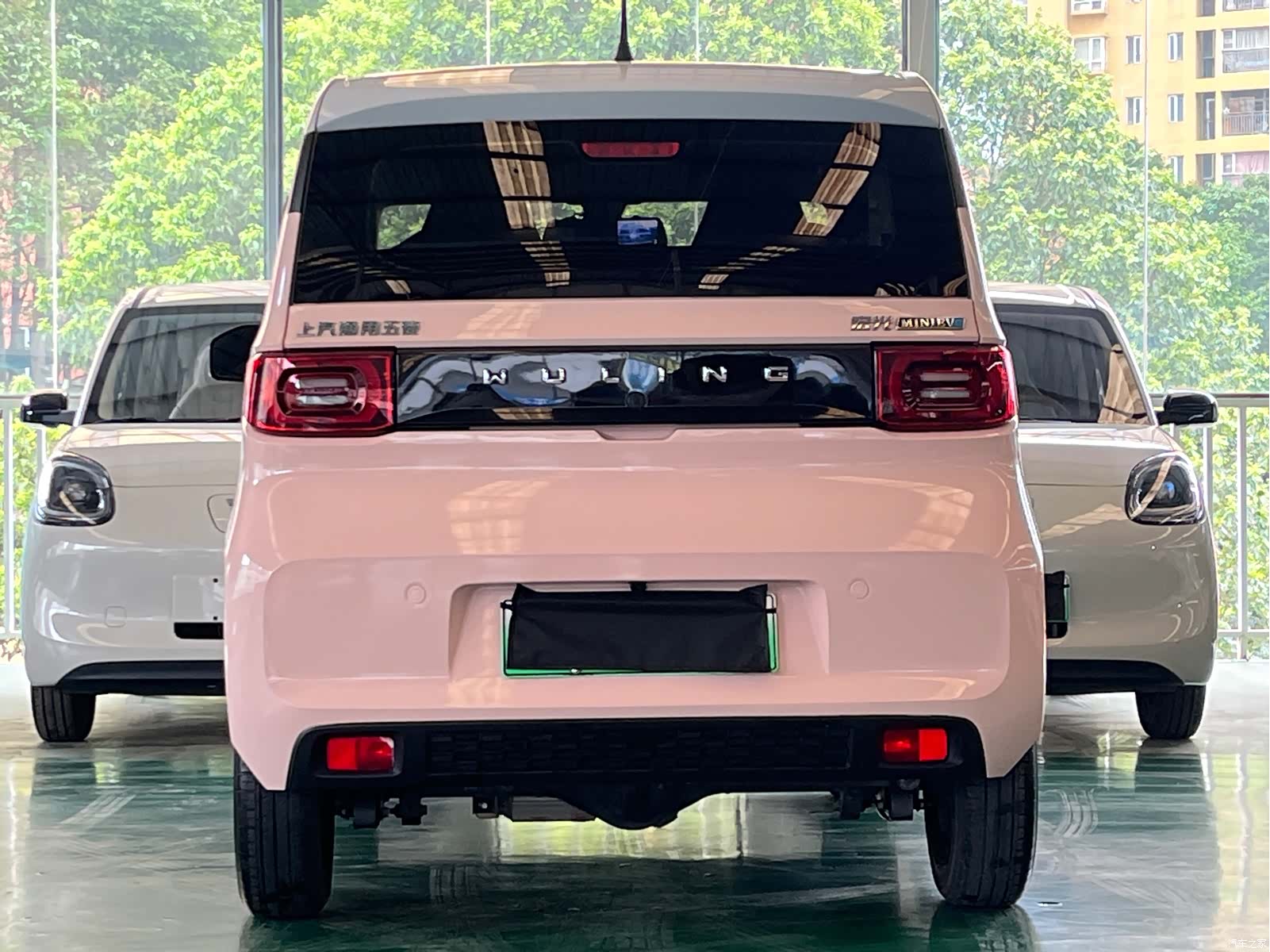 Wuling MINIEV, 2022 все фото