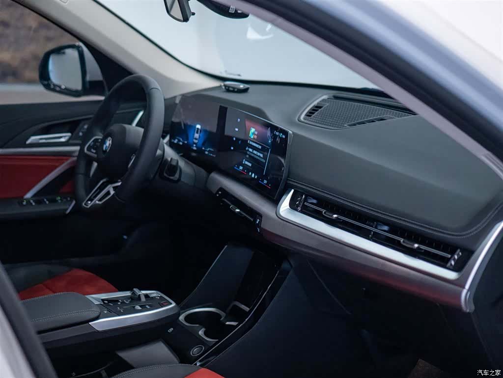 BMW X1, 2025 21