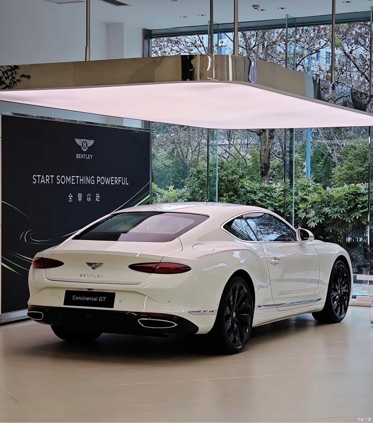 Bentley Continental GT, 2026 10