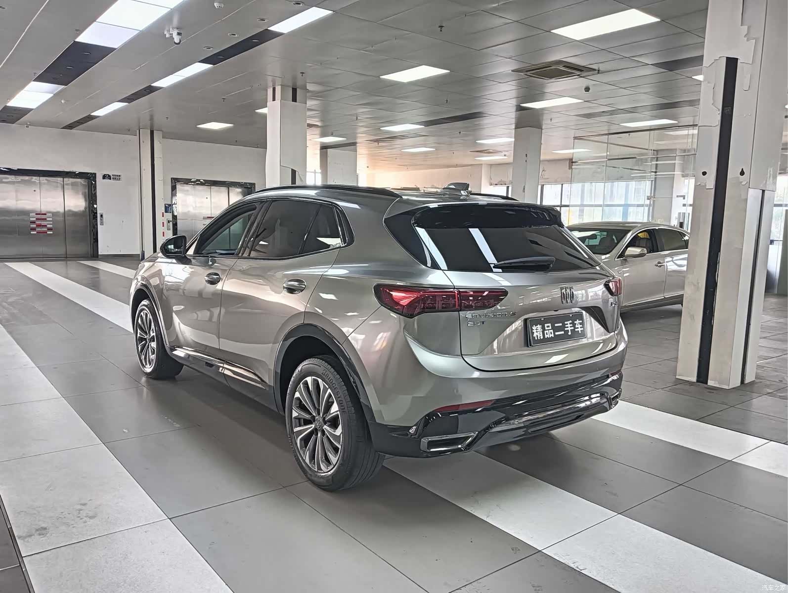 Buick Envision, 2025 12