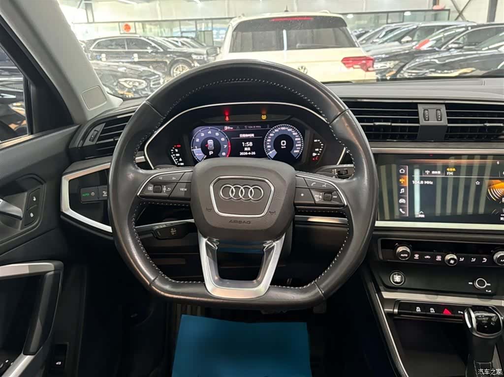 Audi Q3, 2021 3