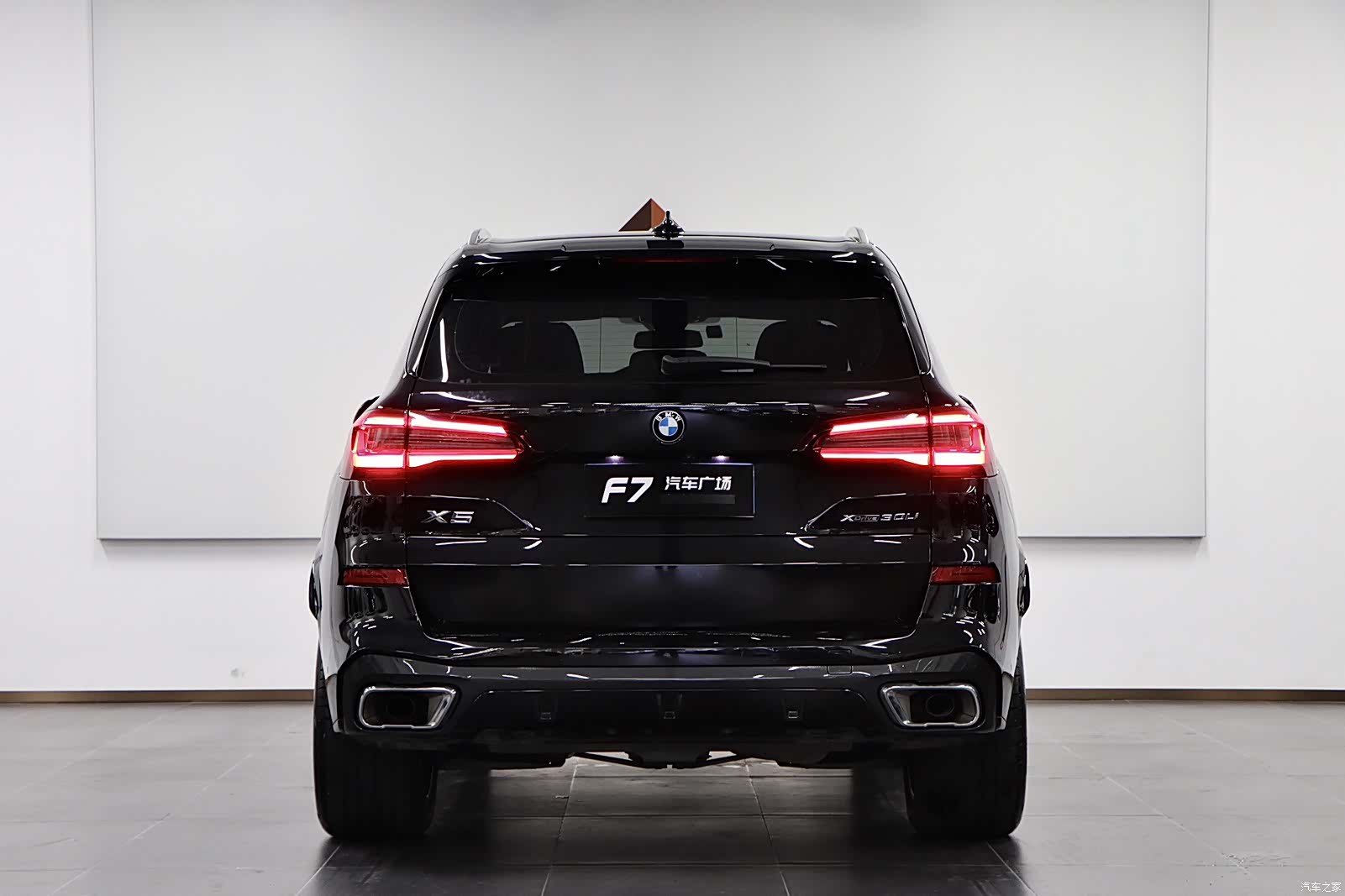 BMW X5, 2022 все фото