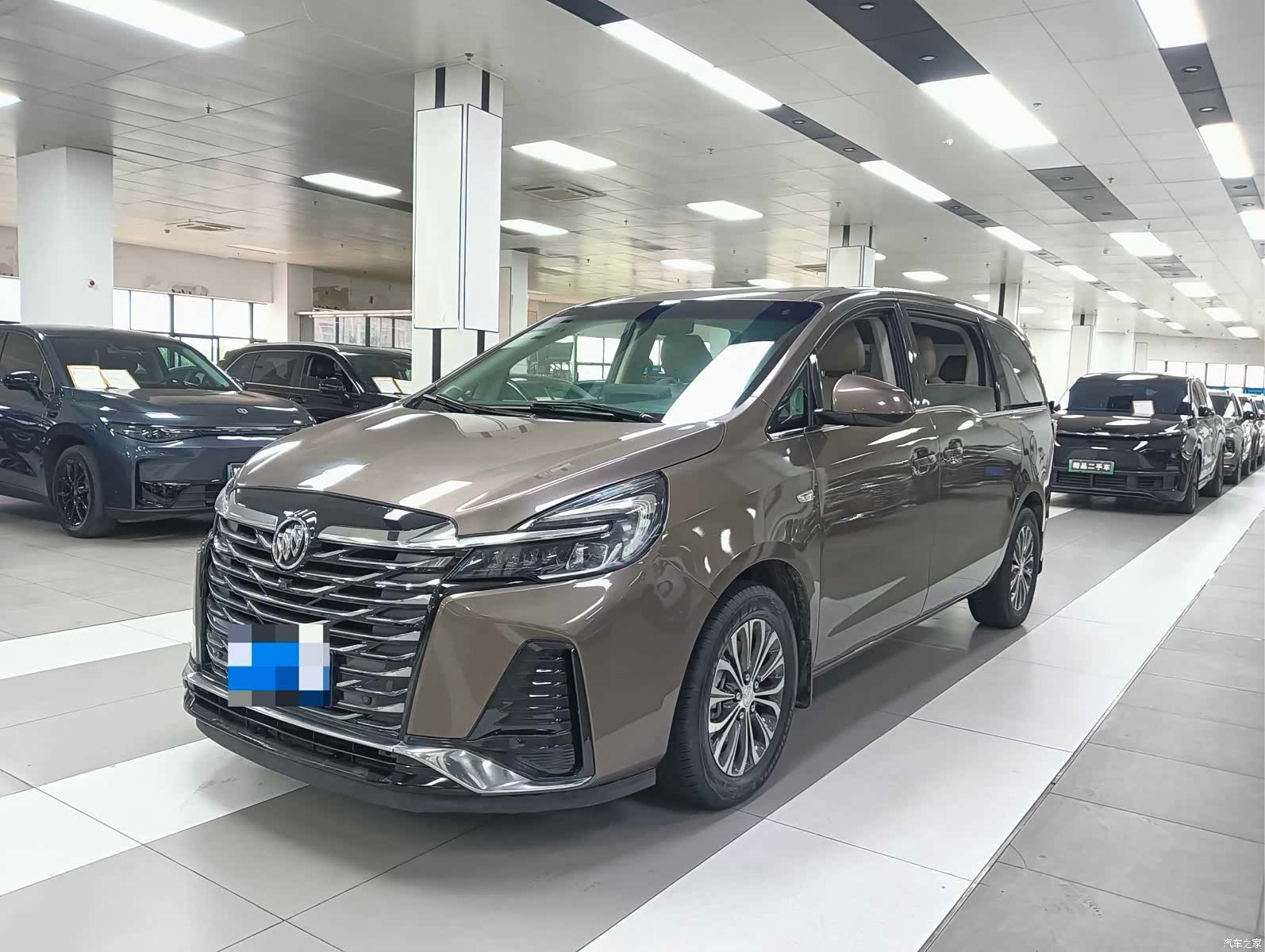 Buick GL8, 2022 1
