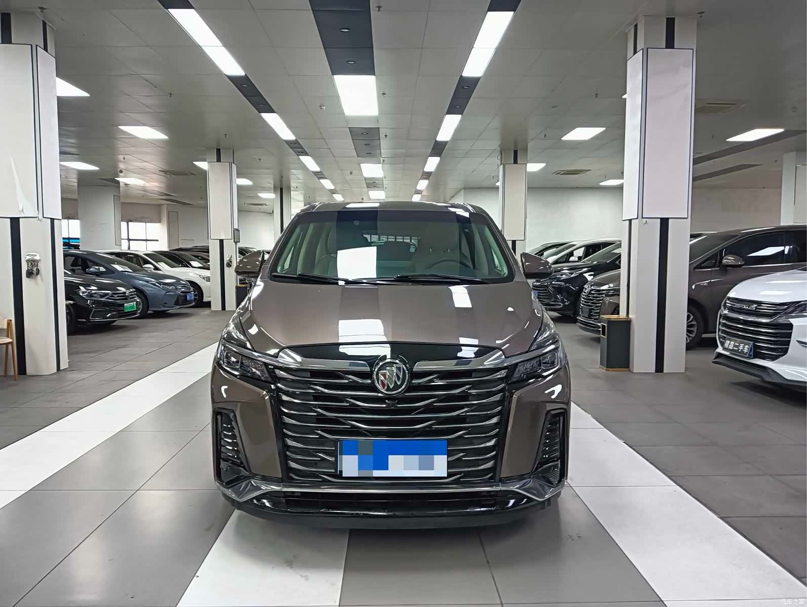 Buick GL8, 2022 2