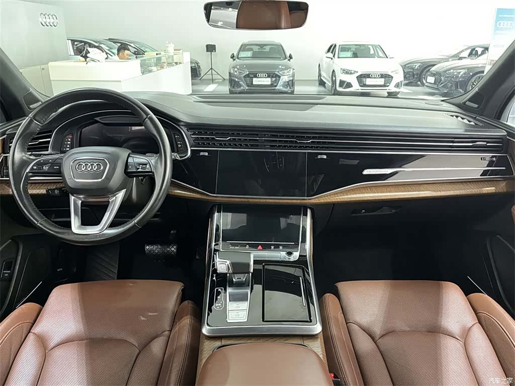 Audi Q7, 2023 6