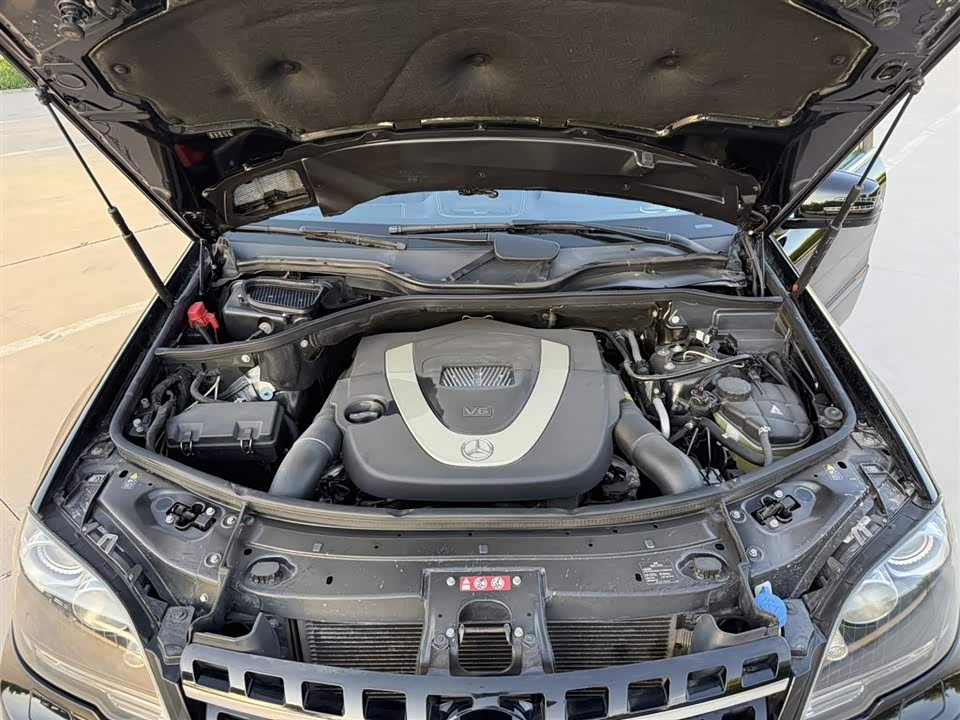 Mercedes-Benz M class