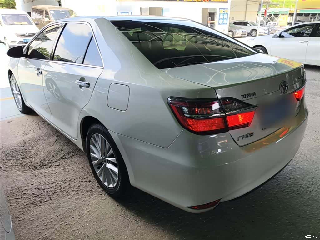 Toyota Camry, 2016 все фото