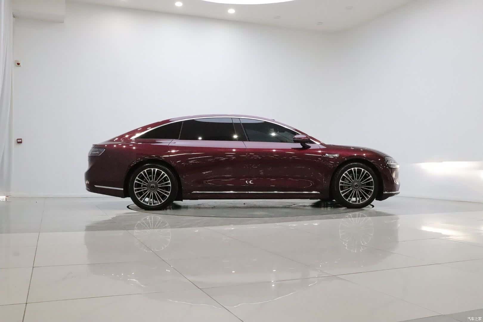 Stelato S9, 2024 7