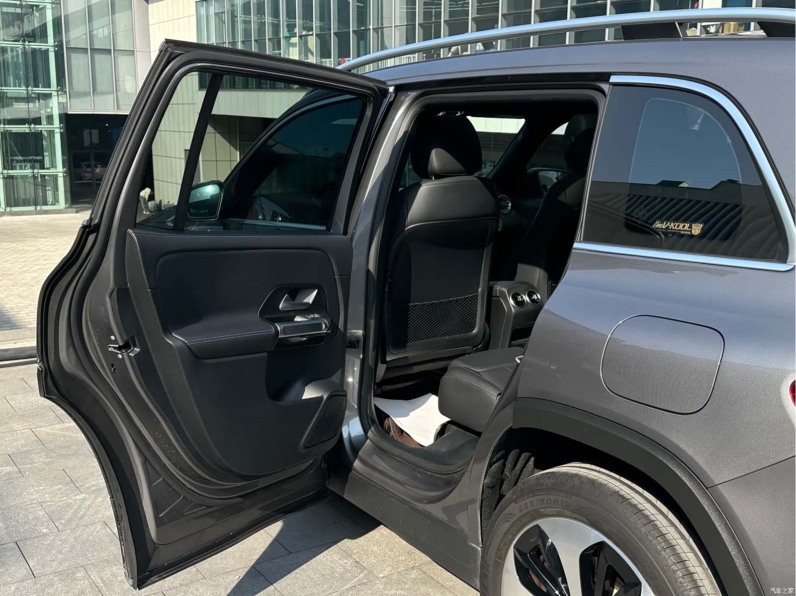 Mercedes-Benz GLB, 2023 8