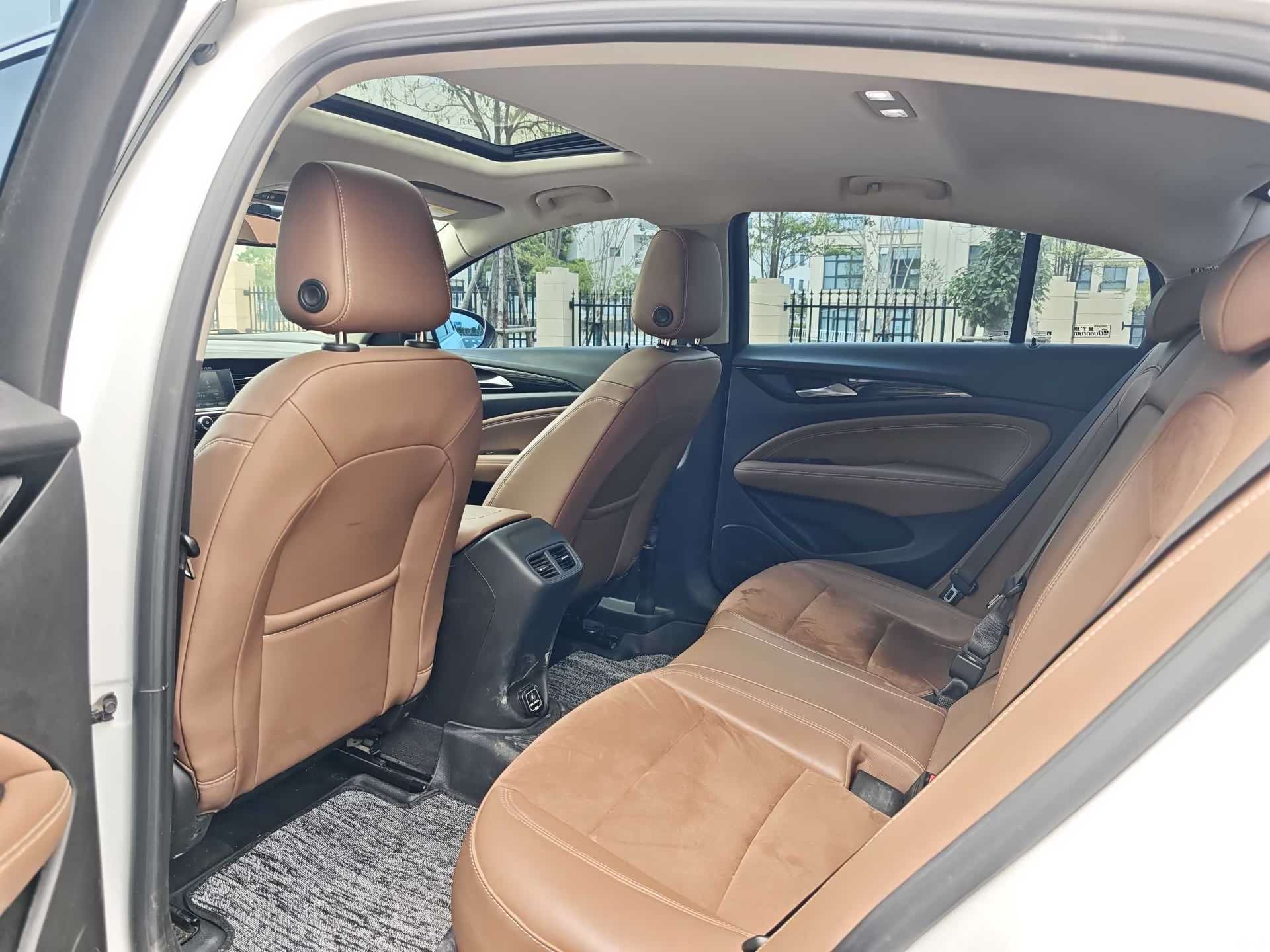 Buick Regal, 2020 6
