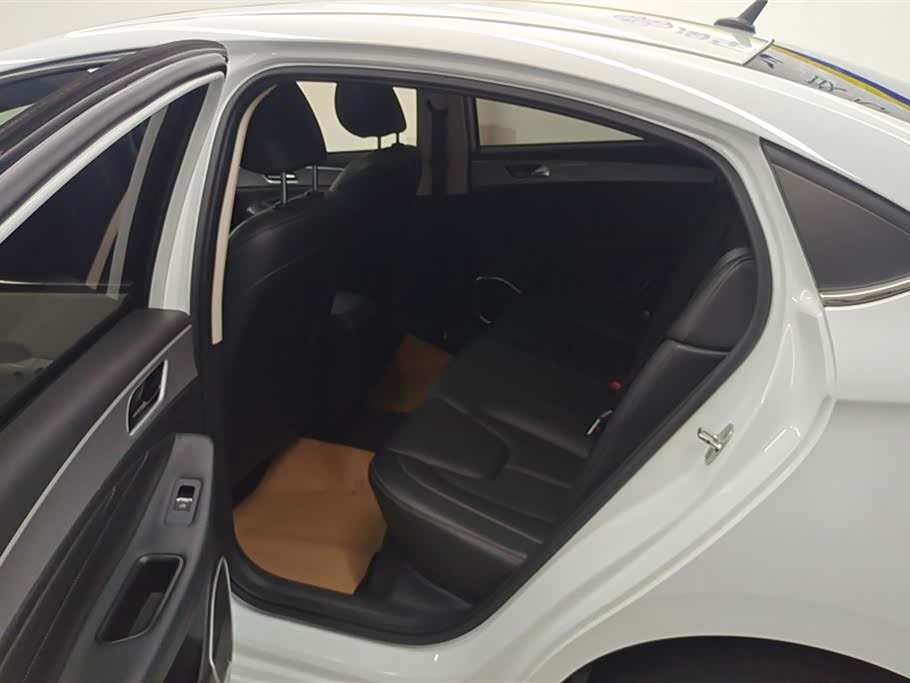 Chery Arrizo 5 Chery Arrizo 5