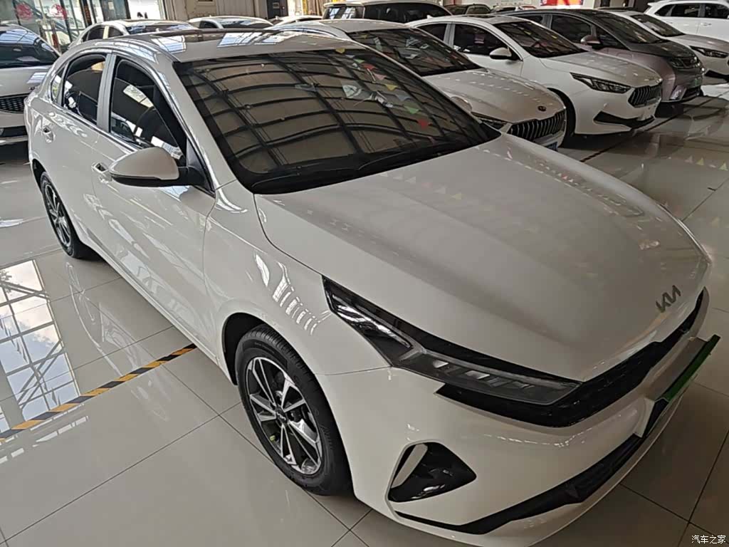 Kia K3, 2024 4