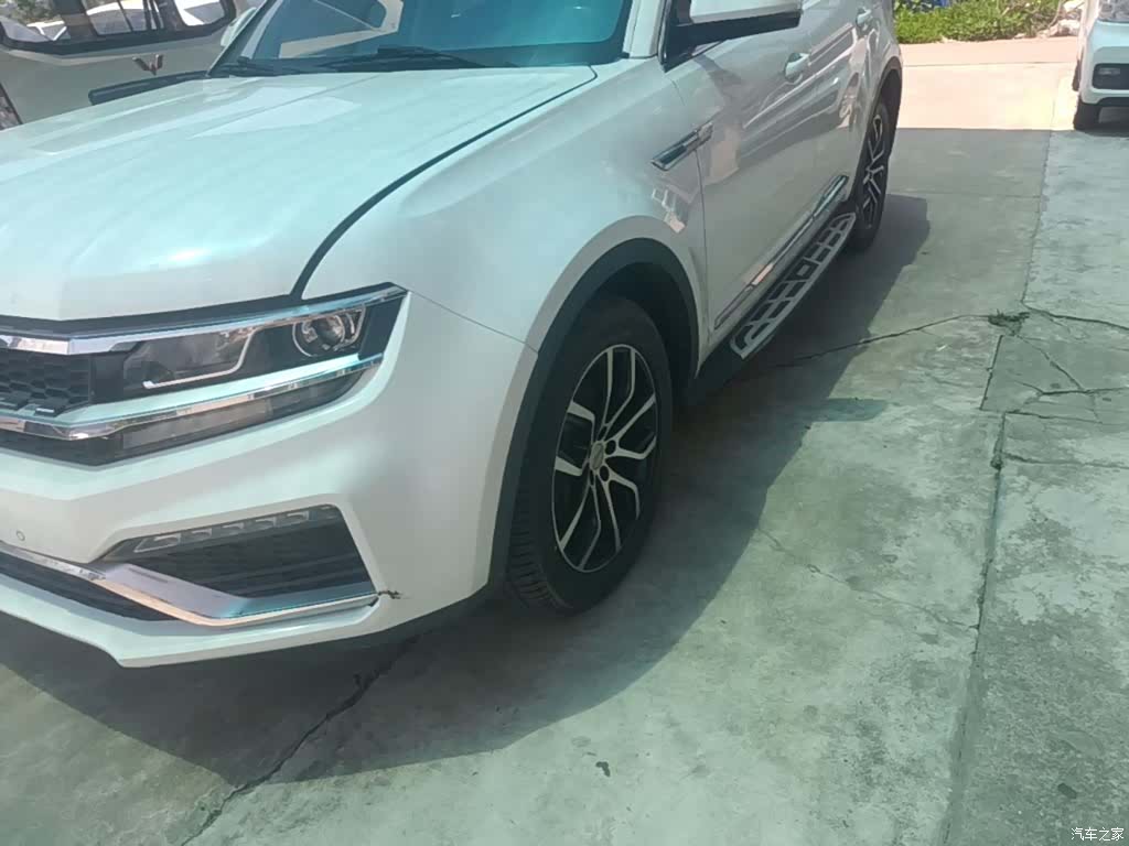 Zotye X7, 2017 23