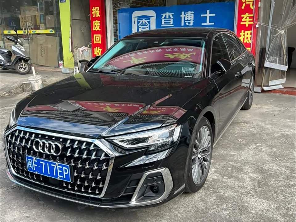 Audi A8