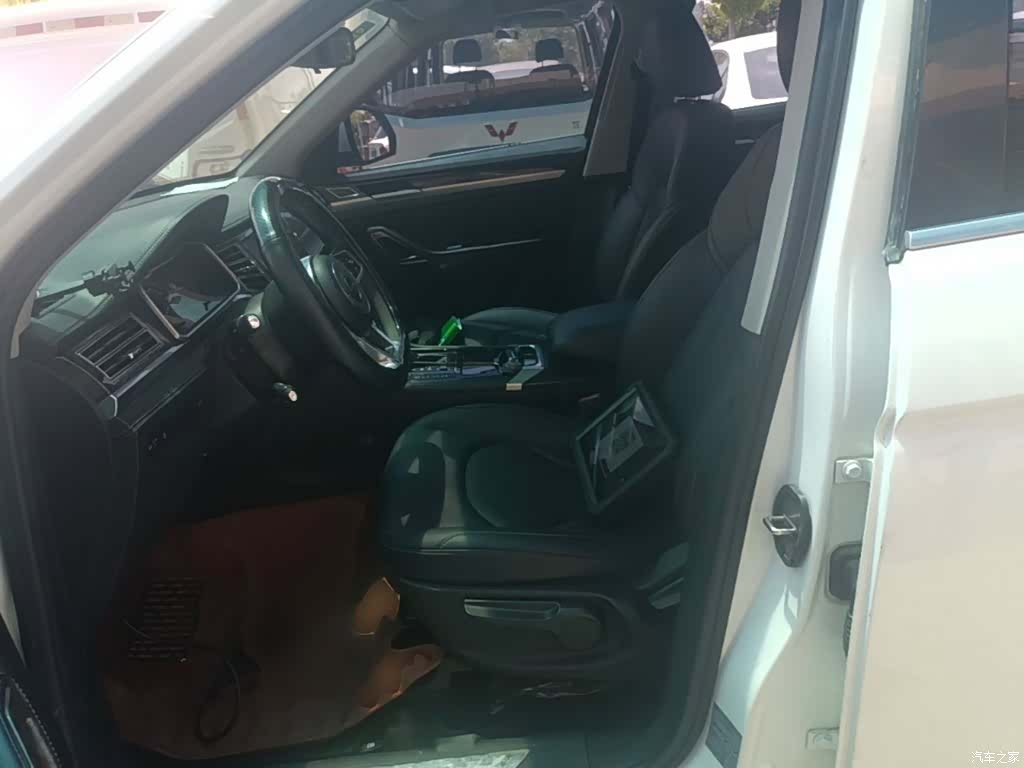 Zotye X7, 2017 15