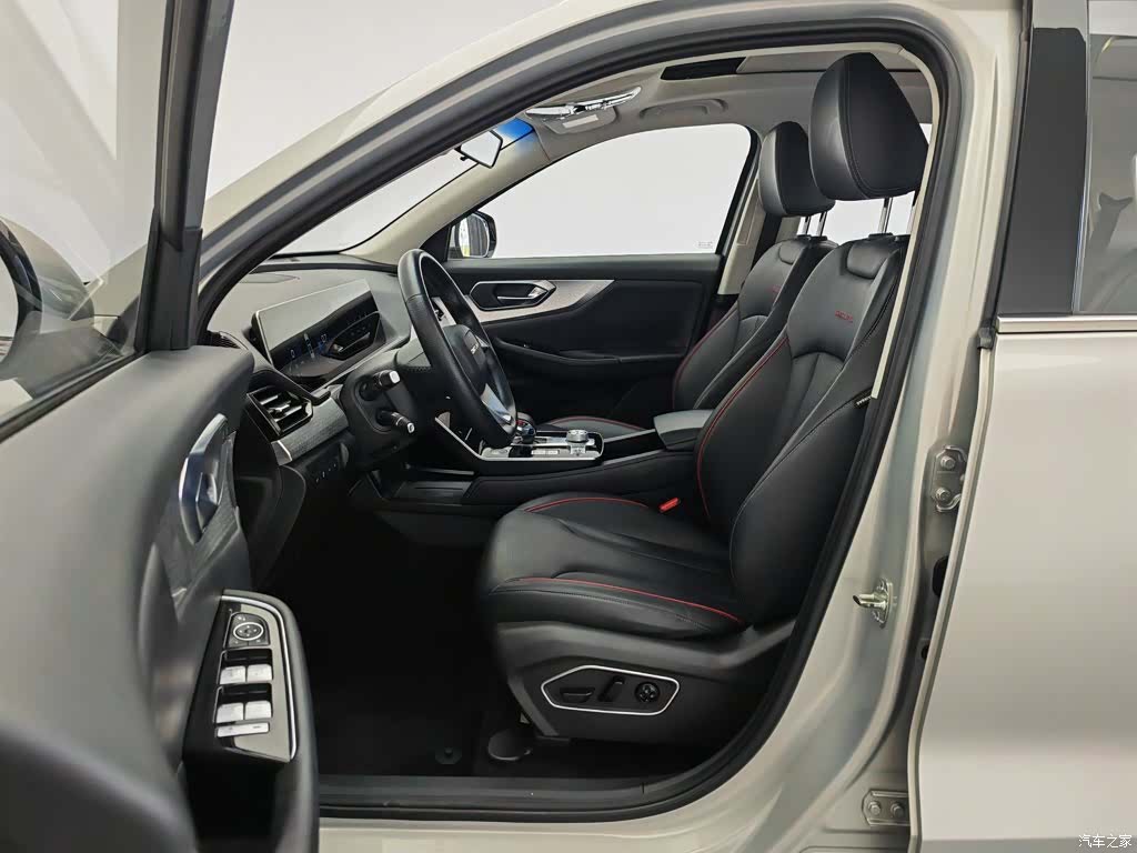 BAIC X7, 2021 10