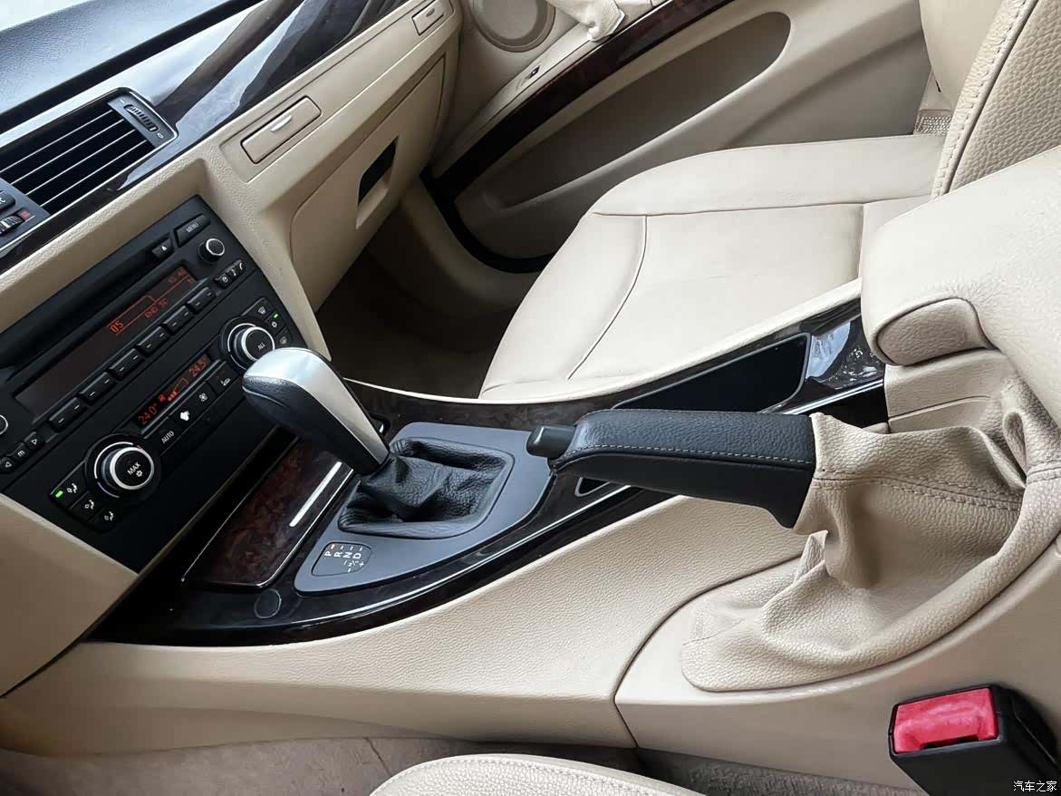 BMW 3 Series, 2010 8