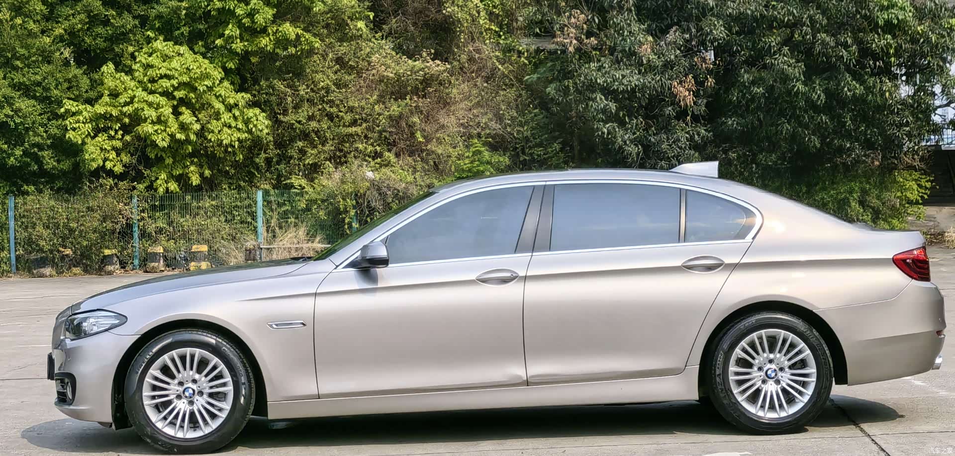 BMW 5 Series, 2015 все фото